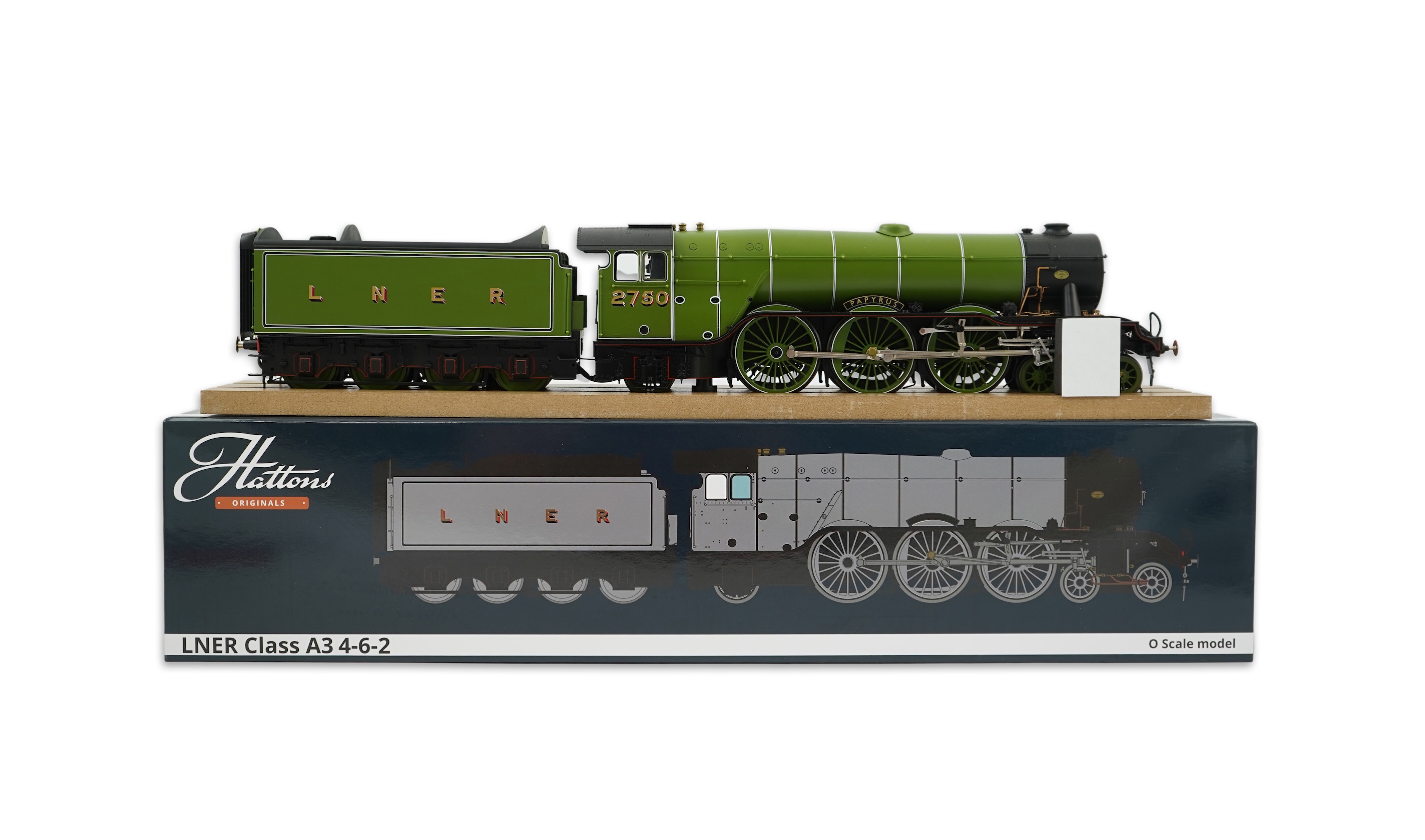 A boxed 0 Gauge Hattons Originals (H7-A3-001) model of LNER Class A3, Papyrus 2750, 4-6-2 tender locomotive, powered for two rail operation, with detailing elements and instruction manual.